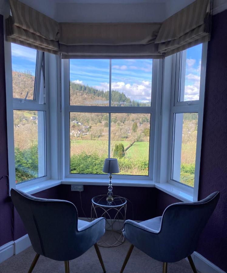 Llety Betws Hotell Exteriör bild