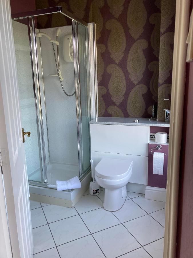 Llety Betws Hotell Exteriör bild